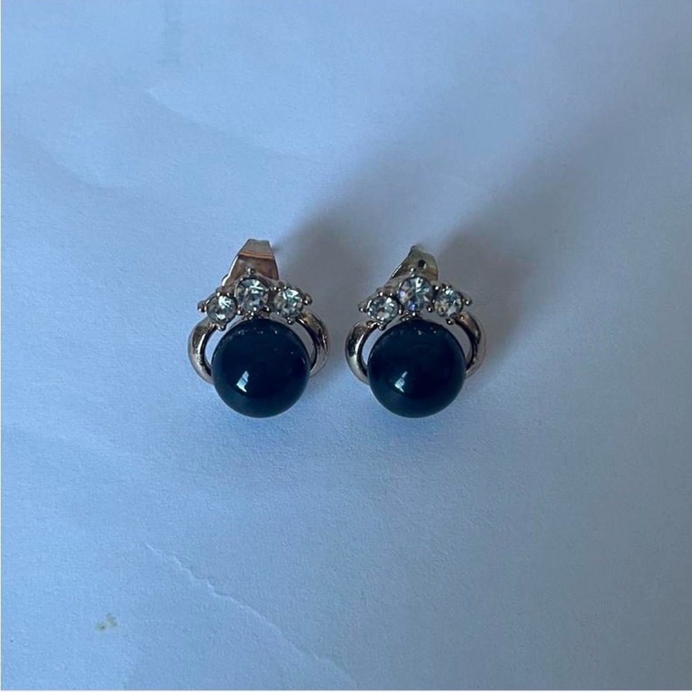 Black and gold earrings
